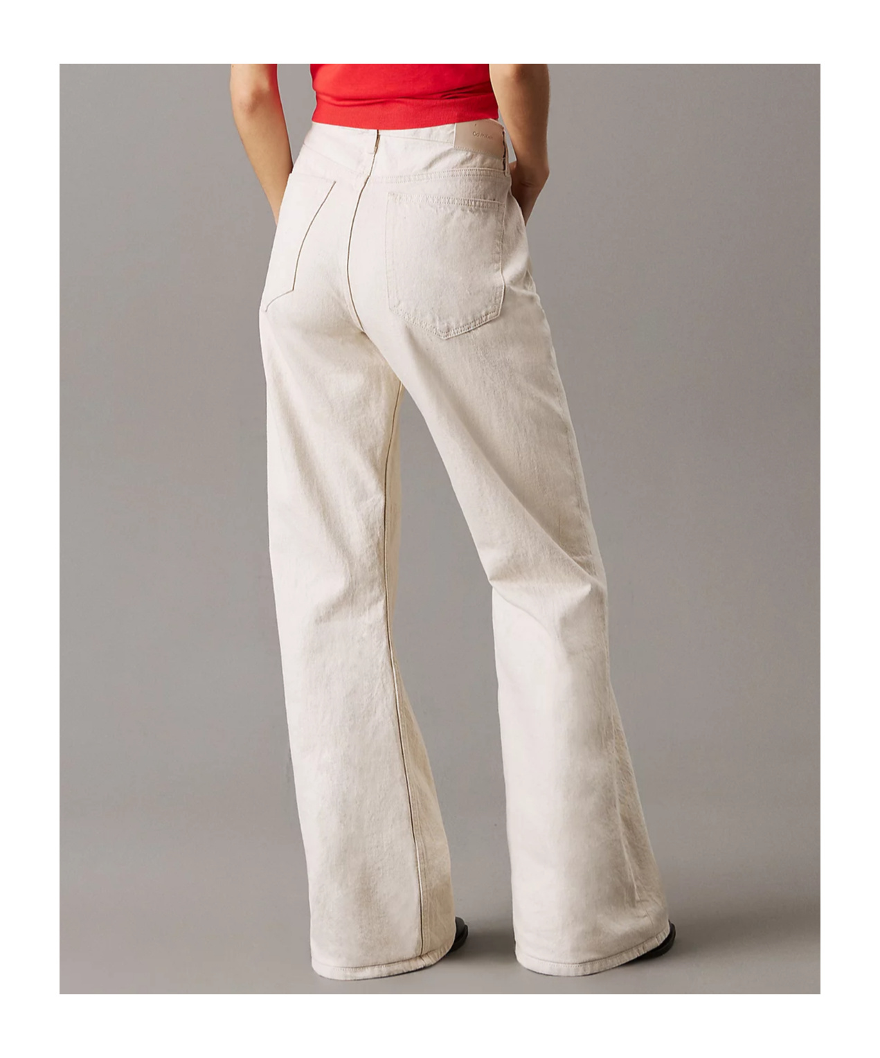 Calvin Klein Relaxed Flared Linen Blend Jeans In Pink