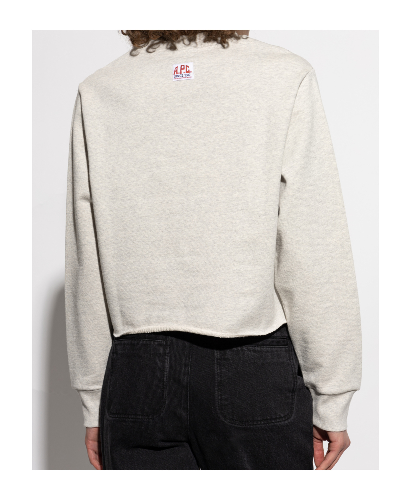 Apc A.p.c. Crewneck Long-sleeved Sweatshirt In White