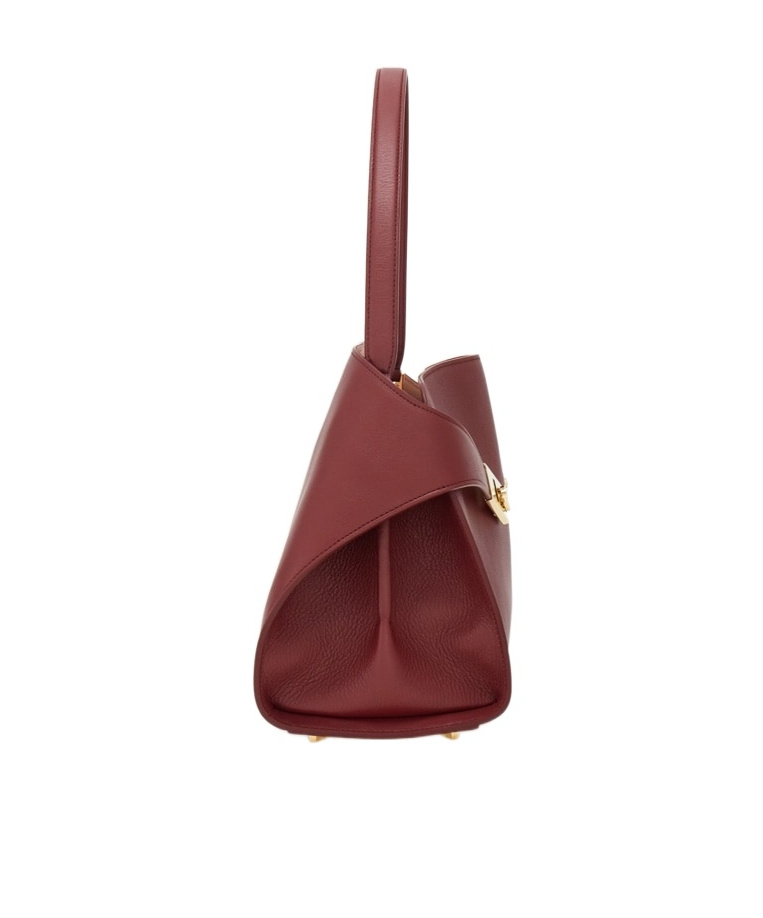 Shop Ferragamo Hug Soft Shoulder Bag In Red
