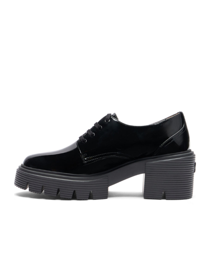 Stuart Weitzman Round Head Low-heeled Shoes In Black