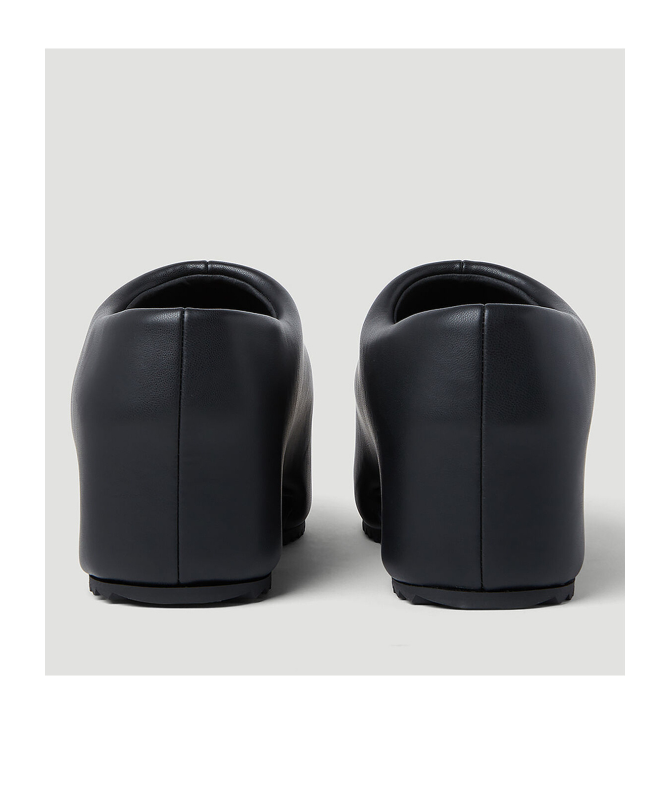 Yumeyume Thick-soled Muller Shoes In Black