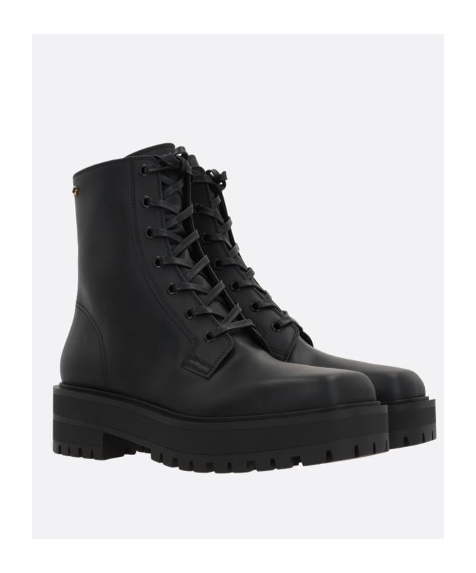 Gianvito Rossi Embroidered-logo Leather Boots In Black