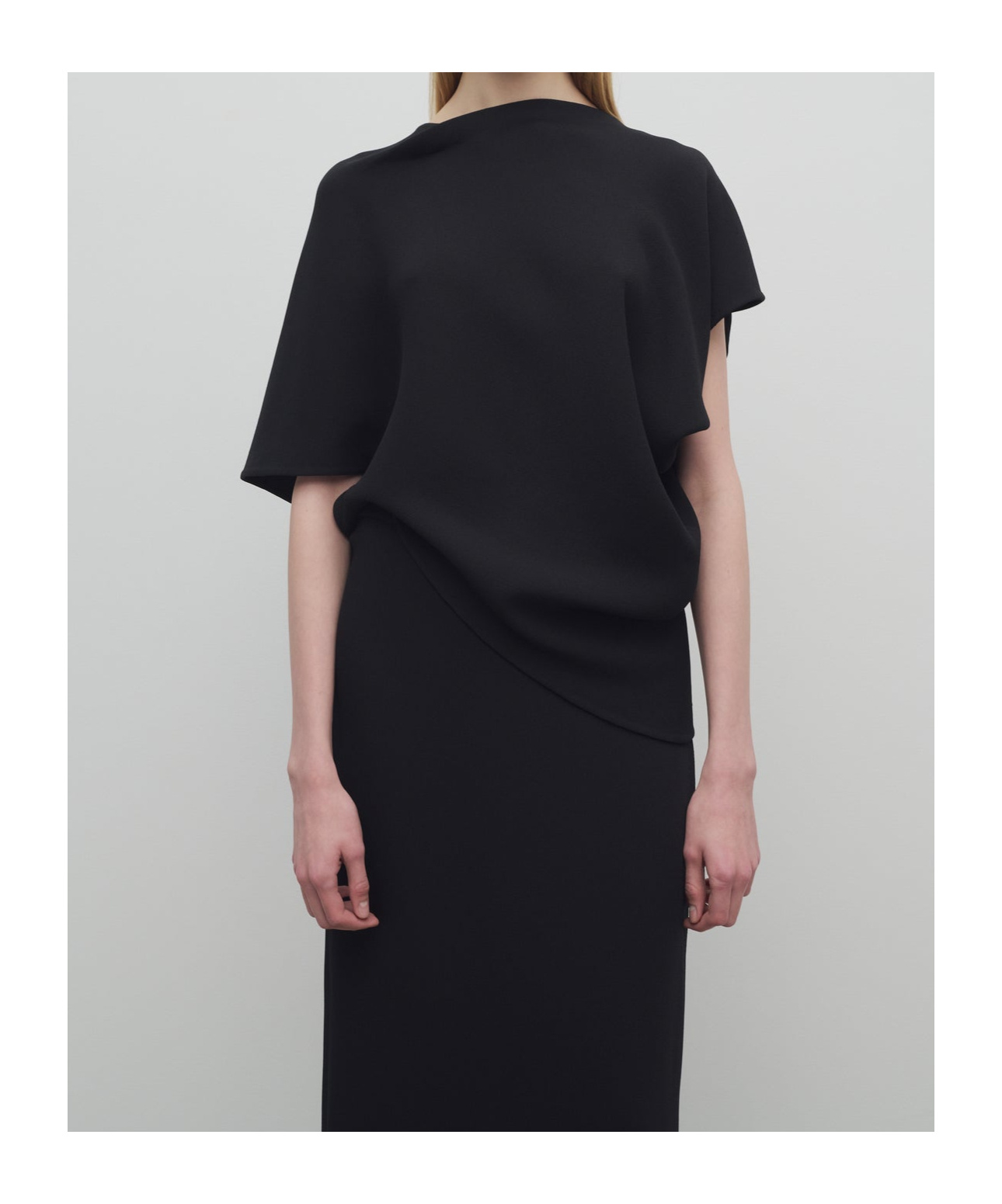 The Row Polydora Silk Top In Black