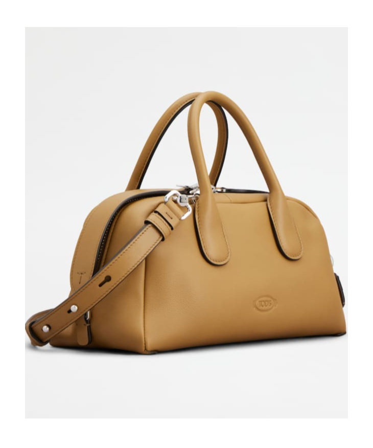 Tod's Zippered Shoulder Bag In Brown