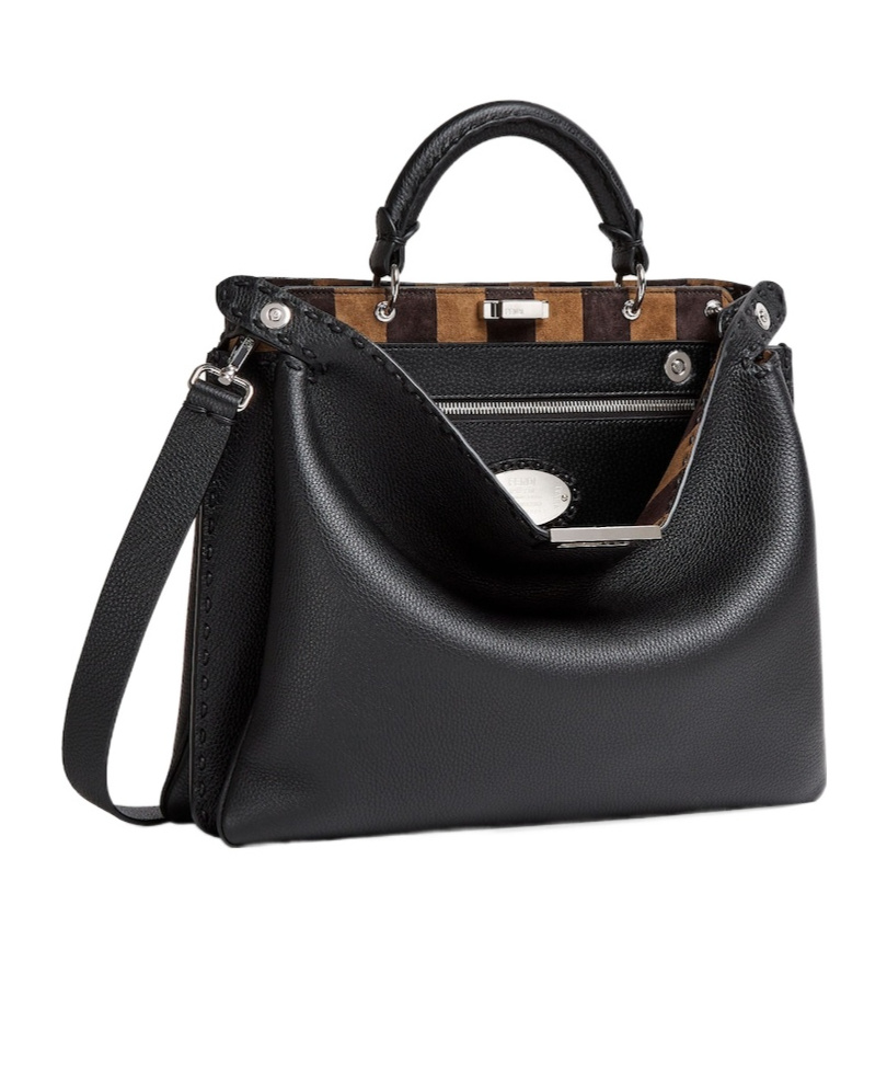 Fendi Selleria Peekaboo Iseeu Soft Medium In Black