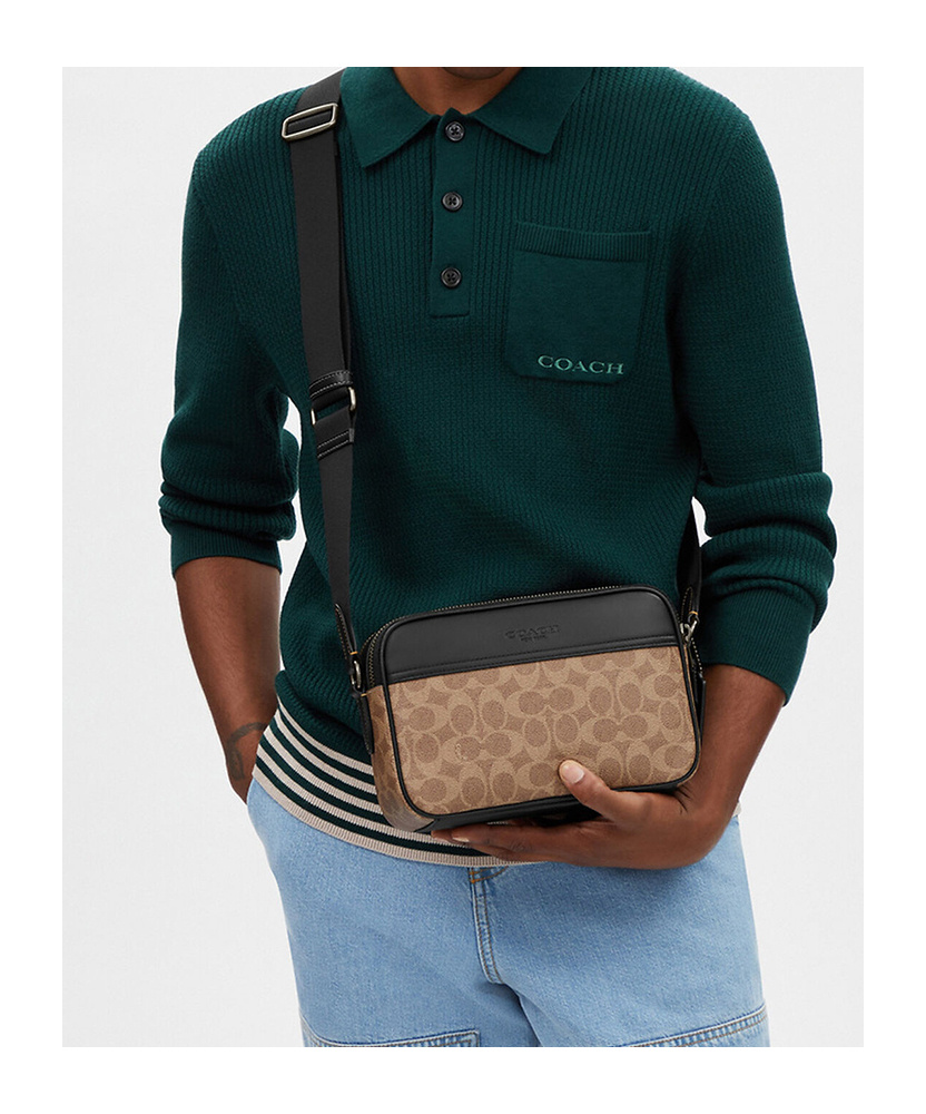 Coach Graham Shoulder Bag In Black
