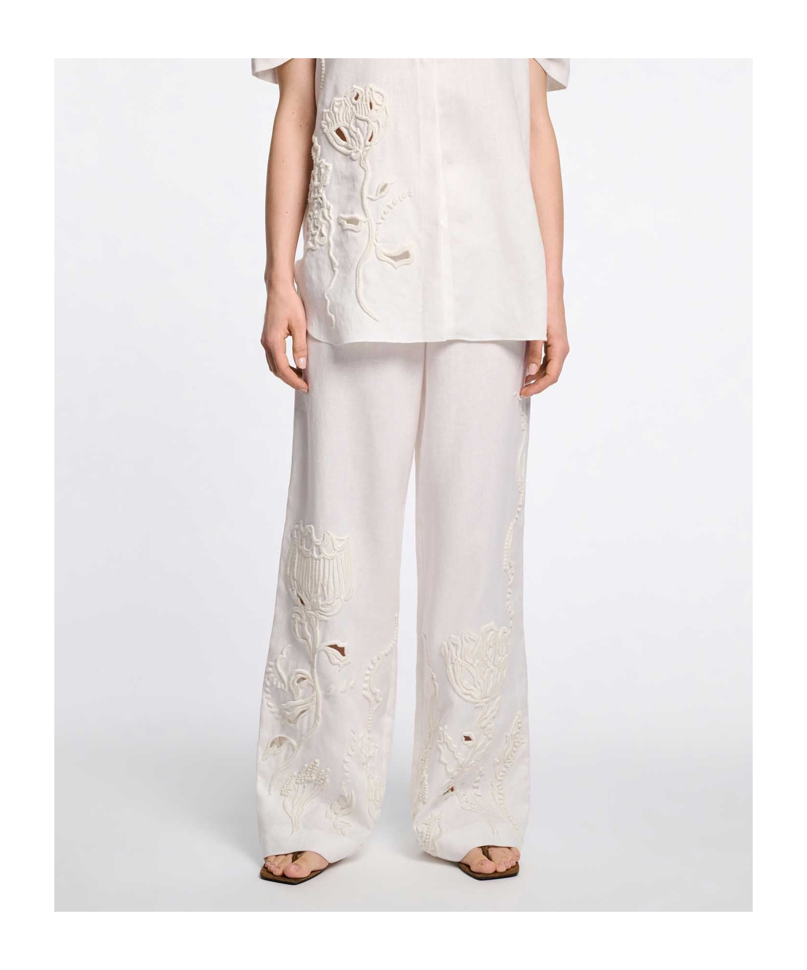 Dorothee Schumacher Elastic Waist Casual Pants In White