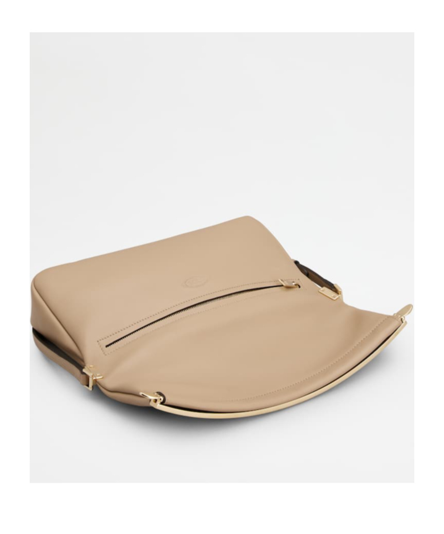 Tod's Letter Detail Shoulder Bag In Nude