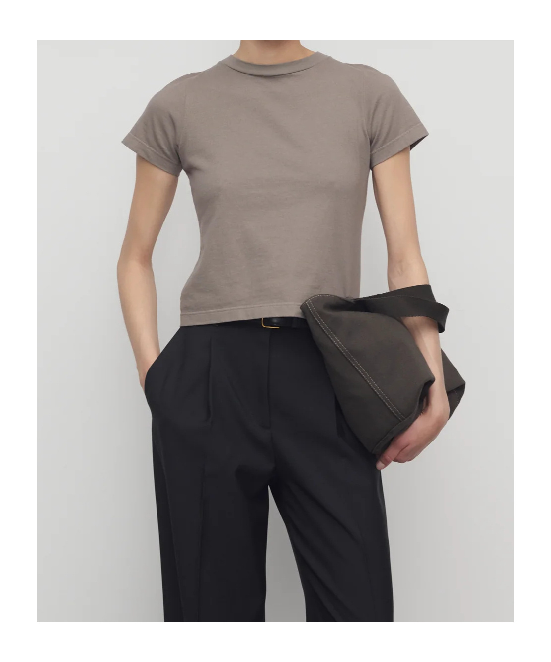 The Row Short Sleeve T-shirt In Brown
