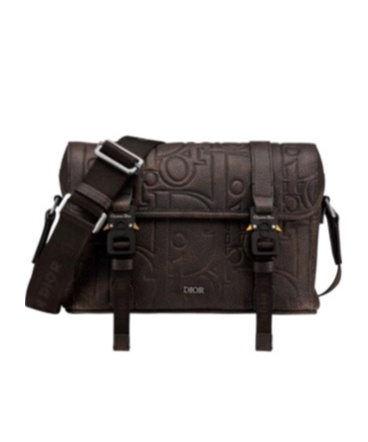 Dior Hit The Road Shoulder Bag In Black