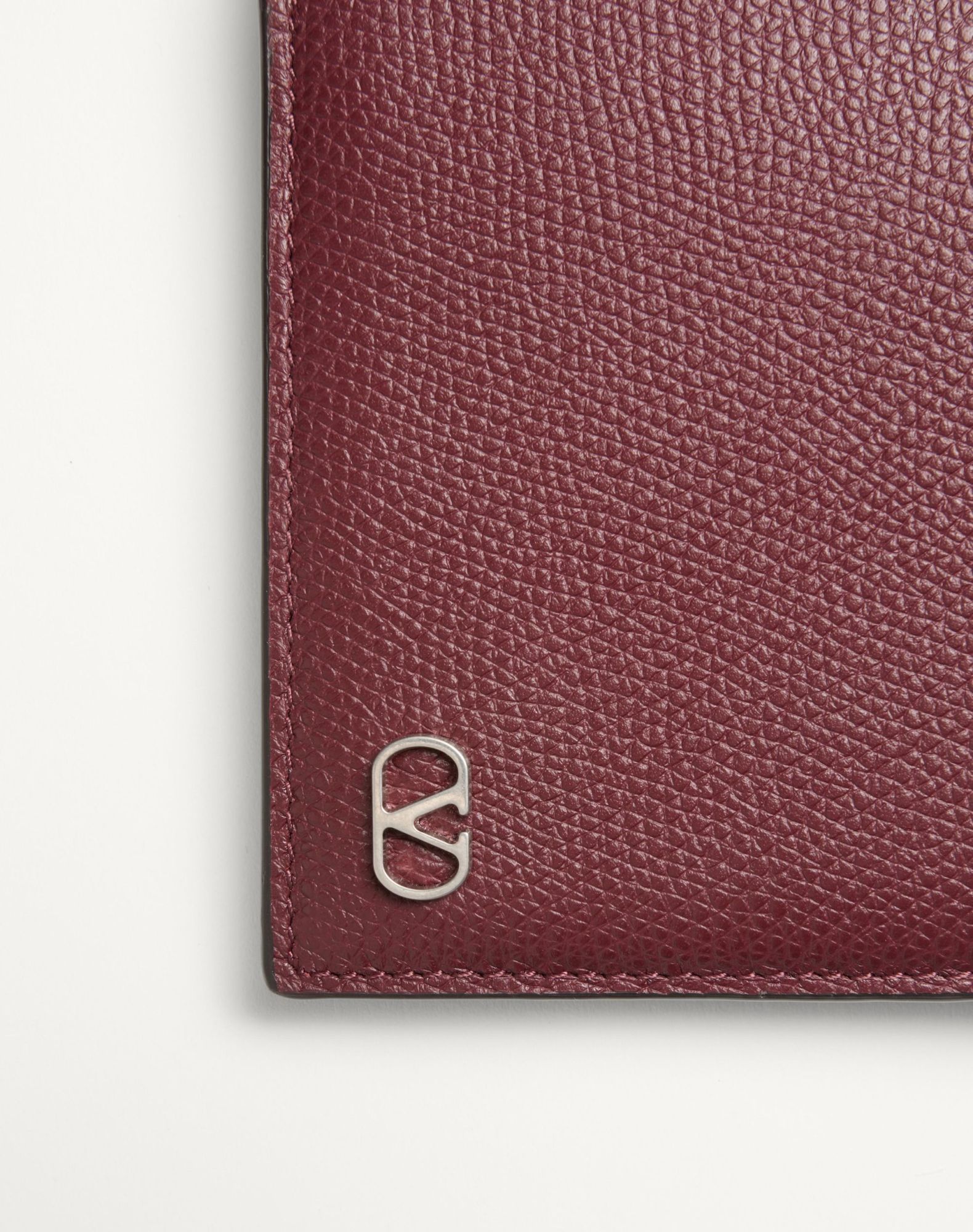 Valentino Bi-fold Textured Vlogo Signature Wallet