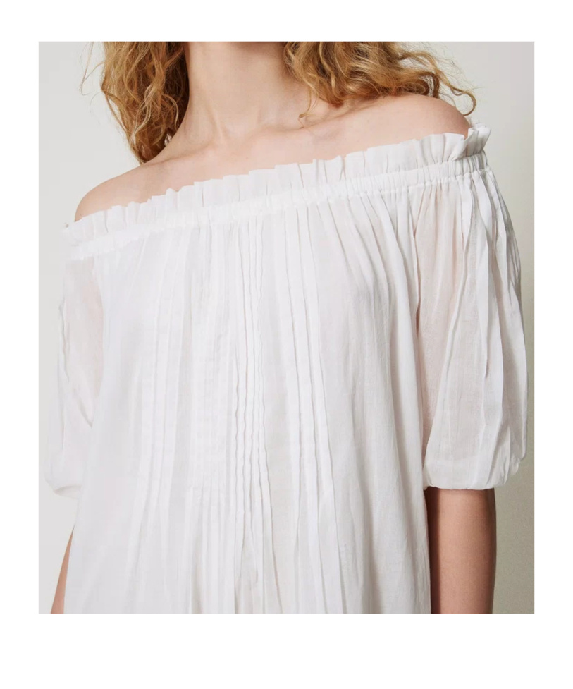 Twinset Off-the-shoulder Blouse In White