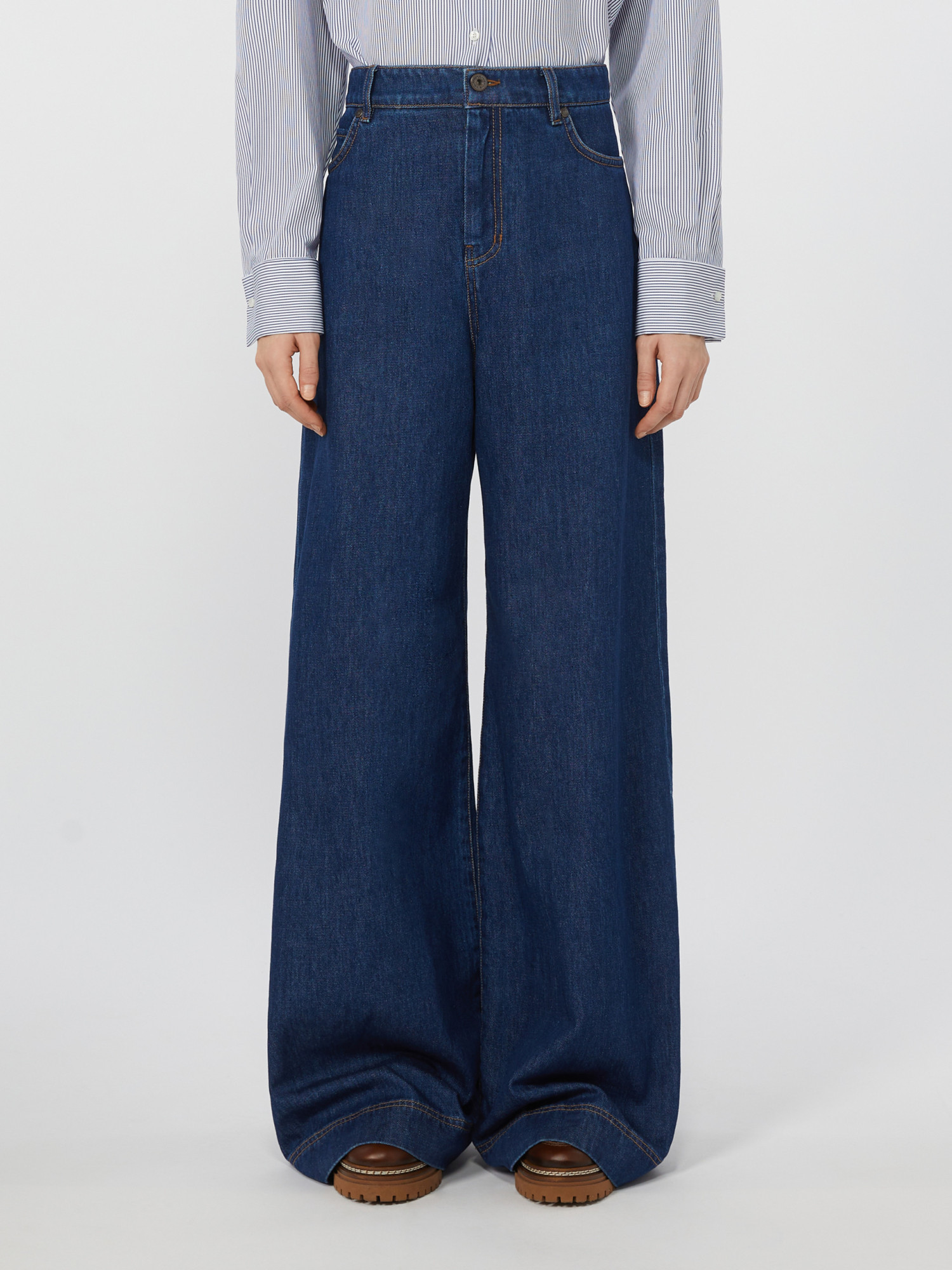 Weekend Max Mara Vaqueros De Pernera Ancha En Denim De Algodón In Blue