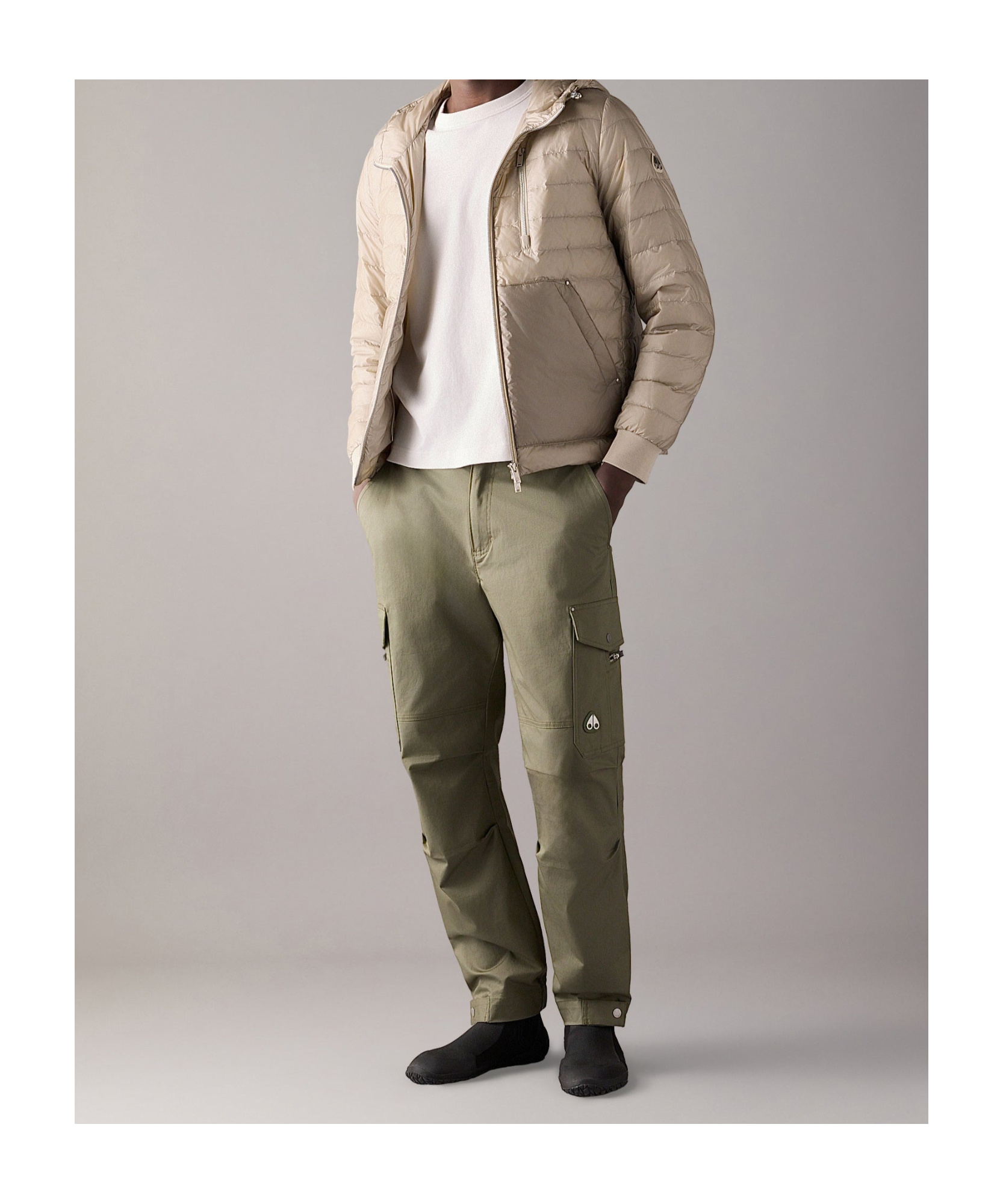 Moose Knuckles Long-sleeved Down Jacket In Neutral