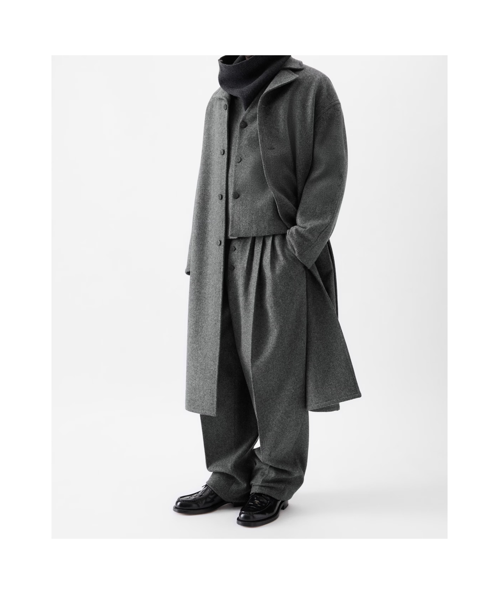Jacquemus Le Manteau Citta Belted Wool-blend Trench Coat In Gray