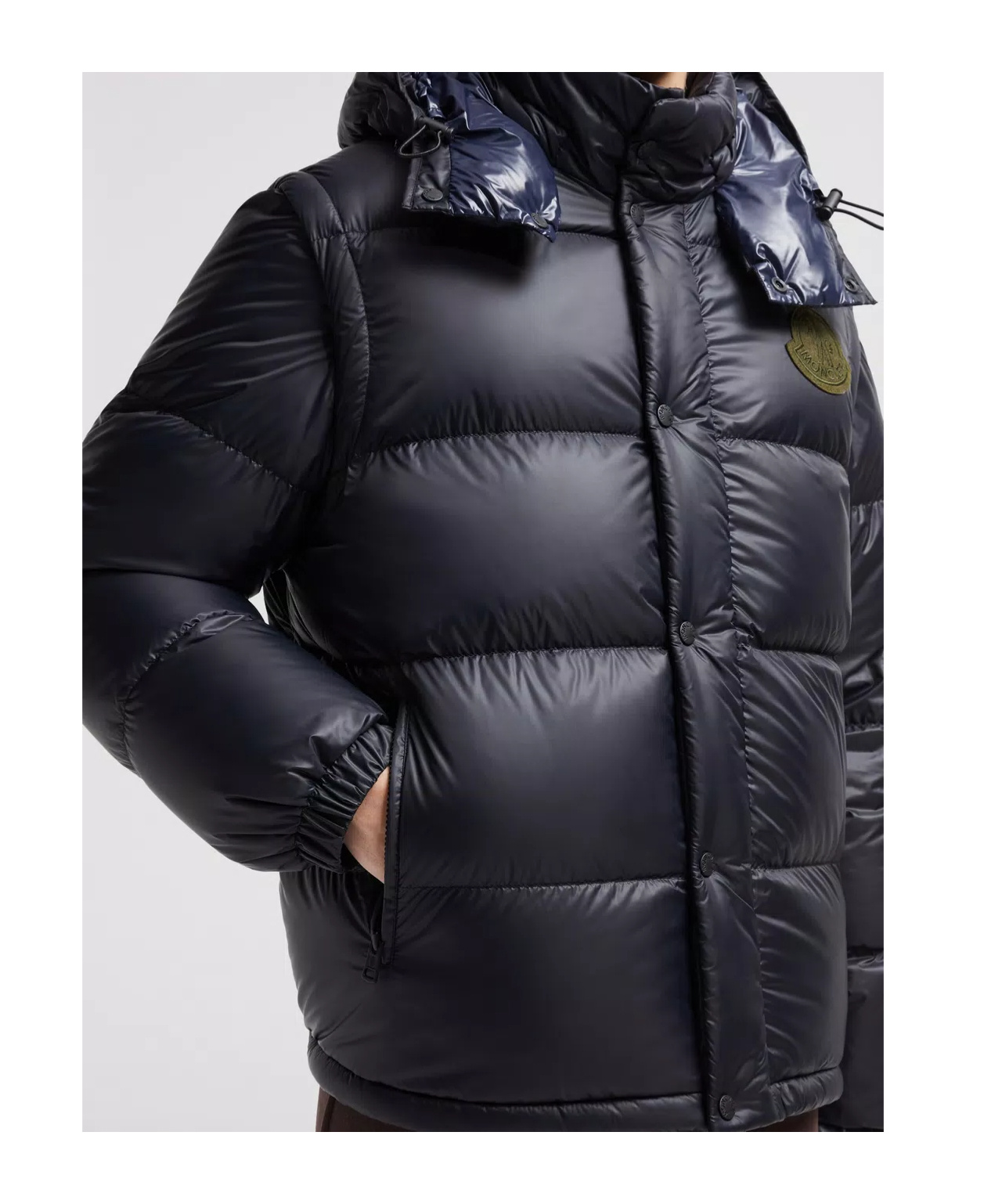 Moncler Cyclone 2-in-1 Short Down Jacket Blue In Black