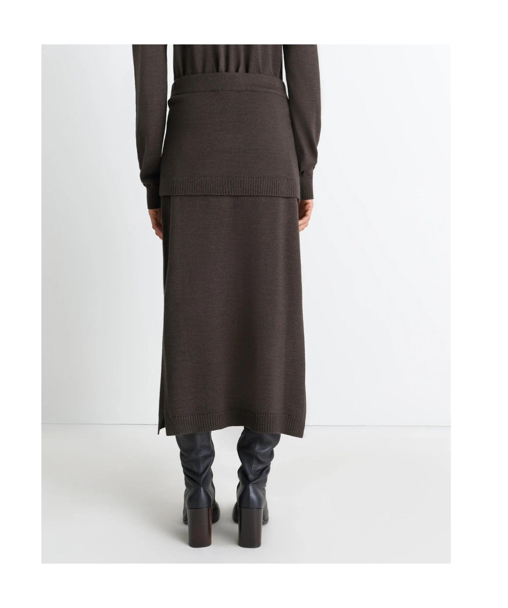 Lemaire Tie-detail Ribbed Midi Skirt In Black