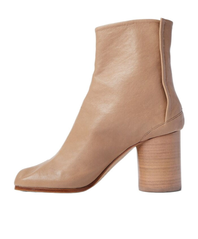 Maison Margiela Tabi Leather Ankle Boots In Nude
