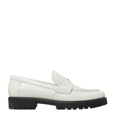 Tory Burch White Loafer With Logo Plate In White