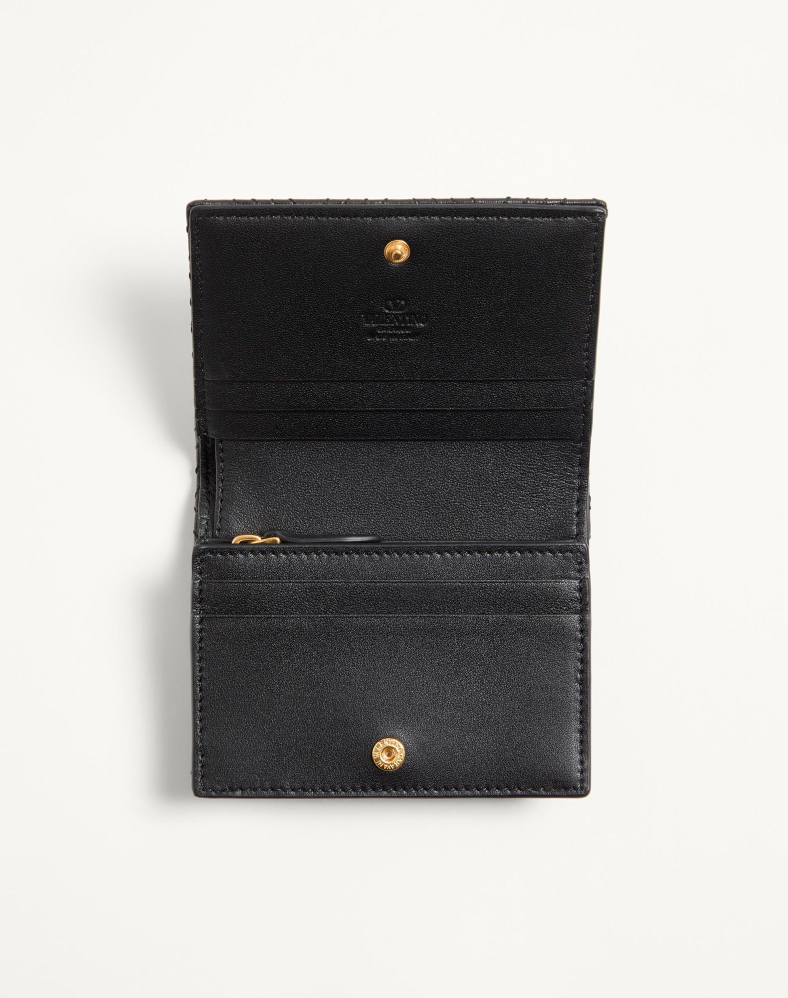 Valentino Garavani Garavani Quiltie 67 Wallet In Quilted Nappa Woman Black Uni In Black