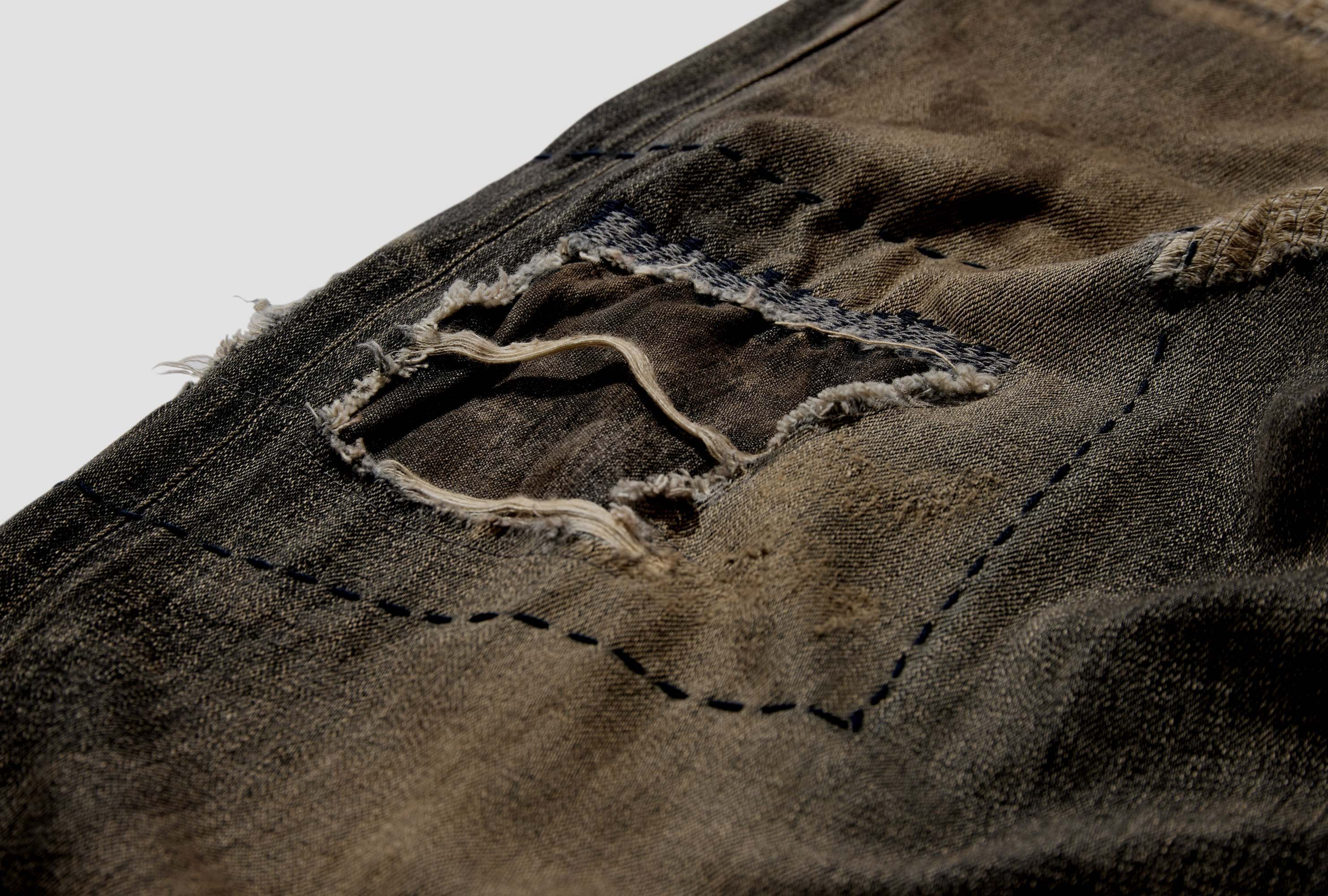 Neighborhood Jeans With Belt Loops In Black