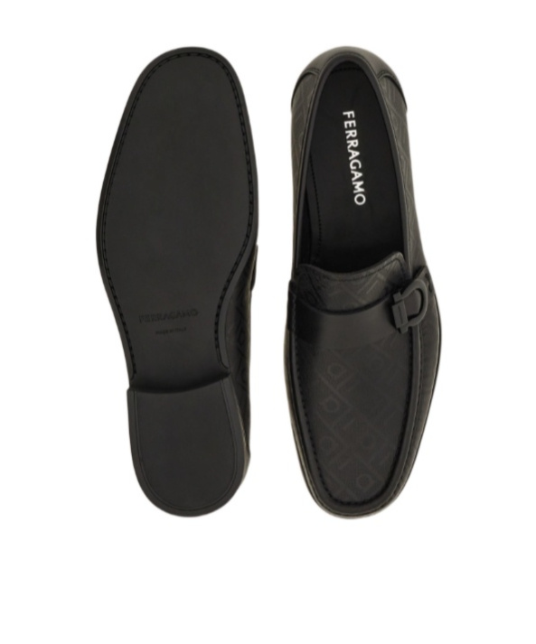 Ferragamo Gancini-buckle Loafers