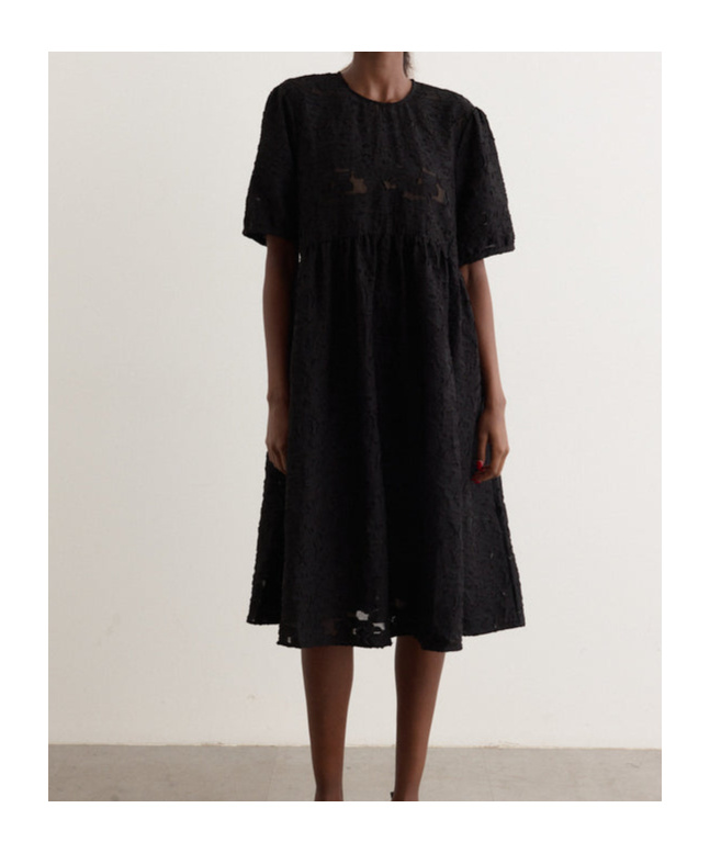 Baum Und Pferdgarten Short Sleeve Dress