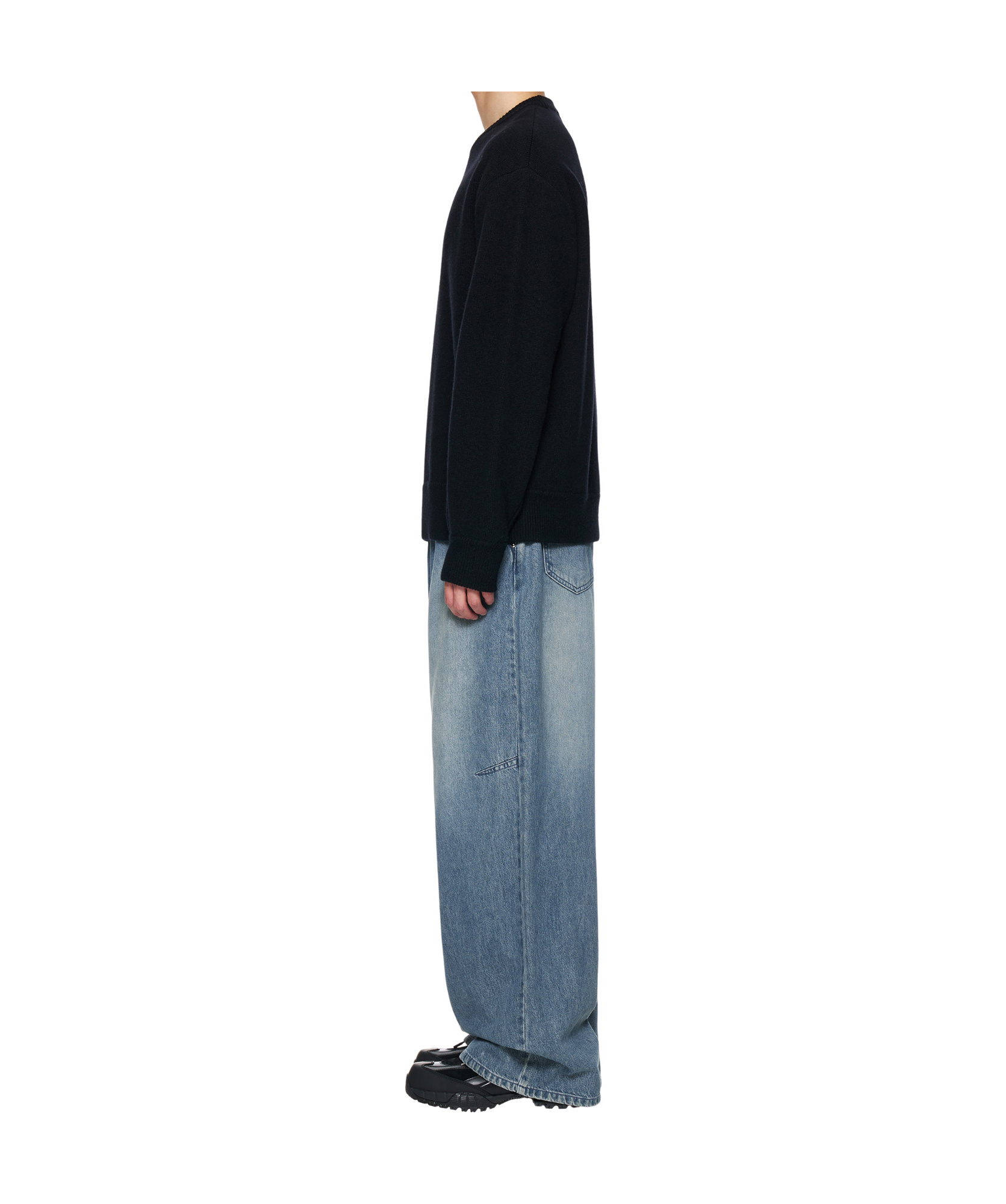 Wooyoungmi Round-neck Wool Sweater In Black