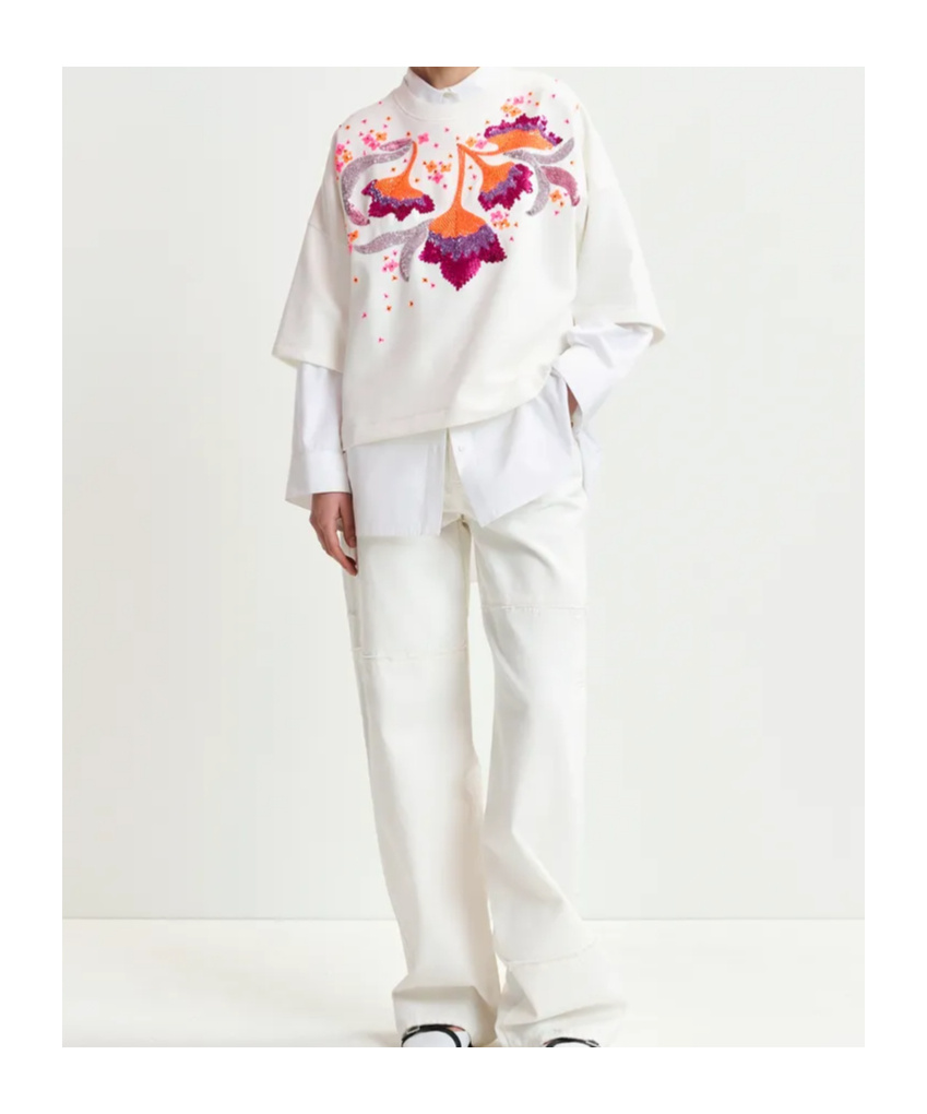 Essentiel Antwerp Hotanical Boxy Sweatshirt By Essentiel In White