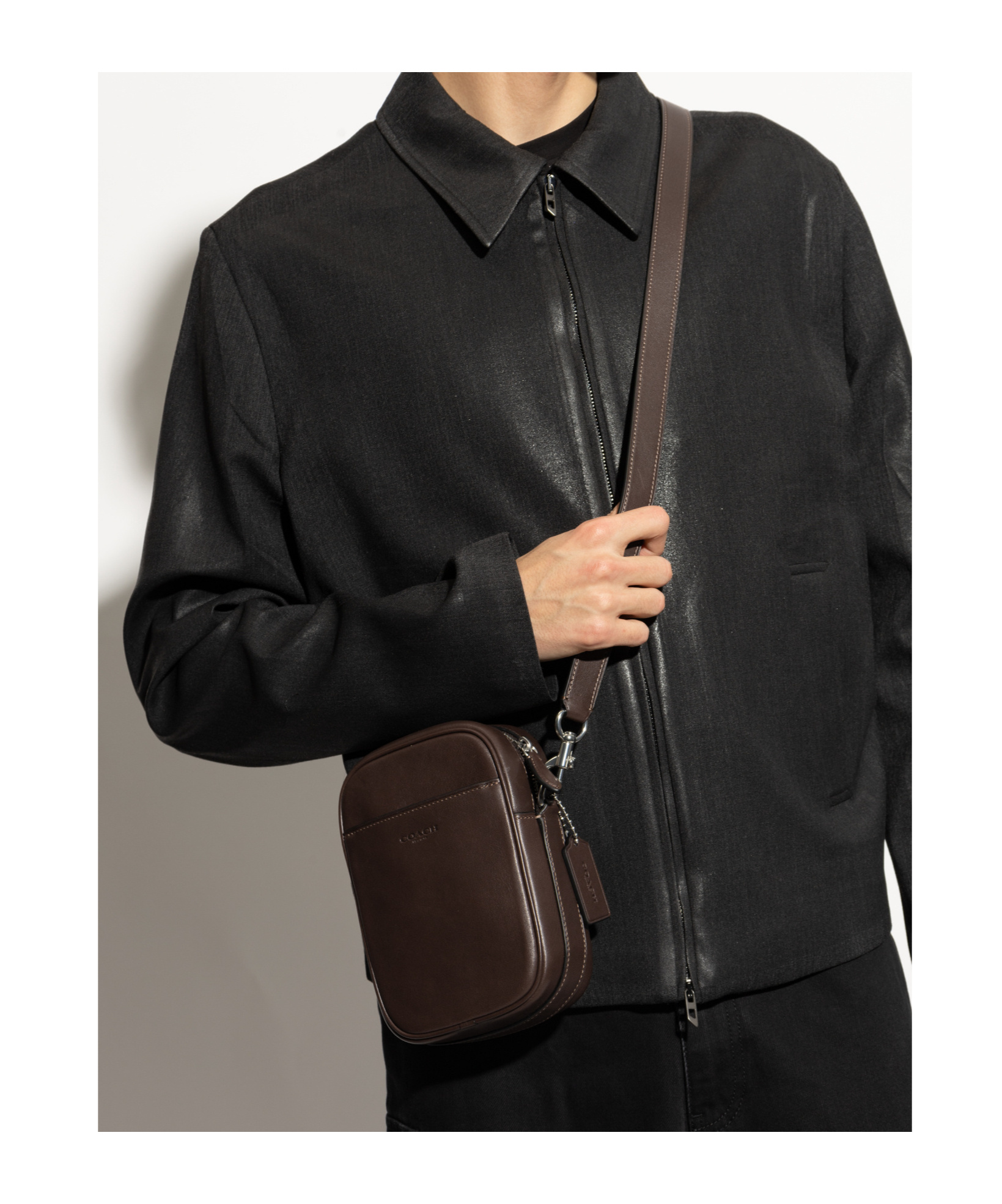 Coach Zip-open Shoulder Bag In Black