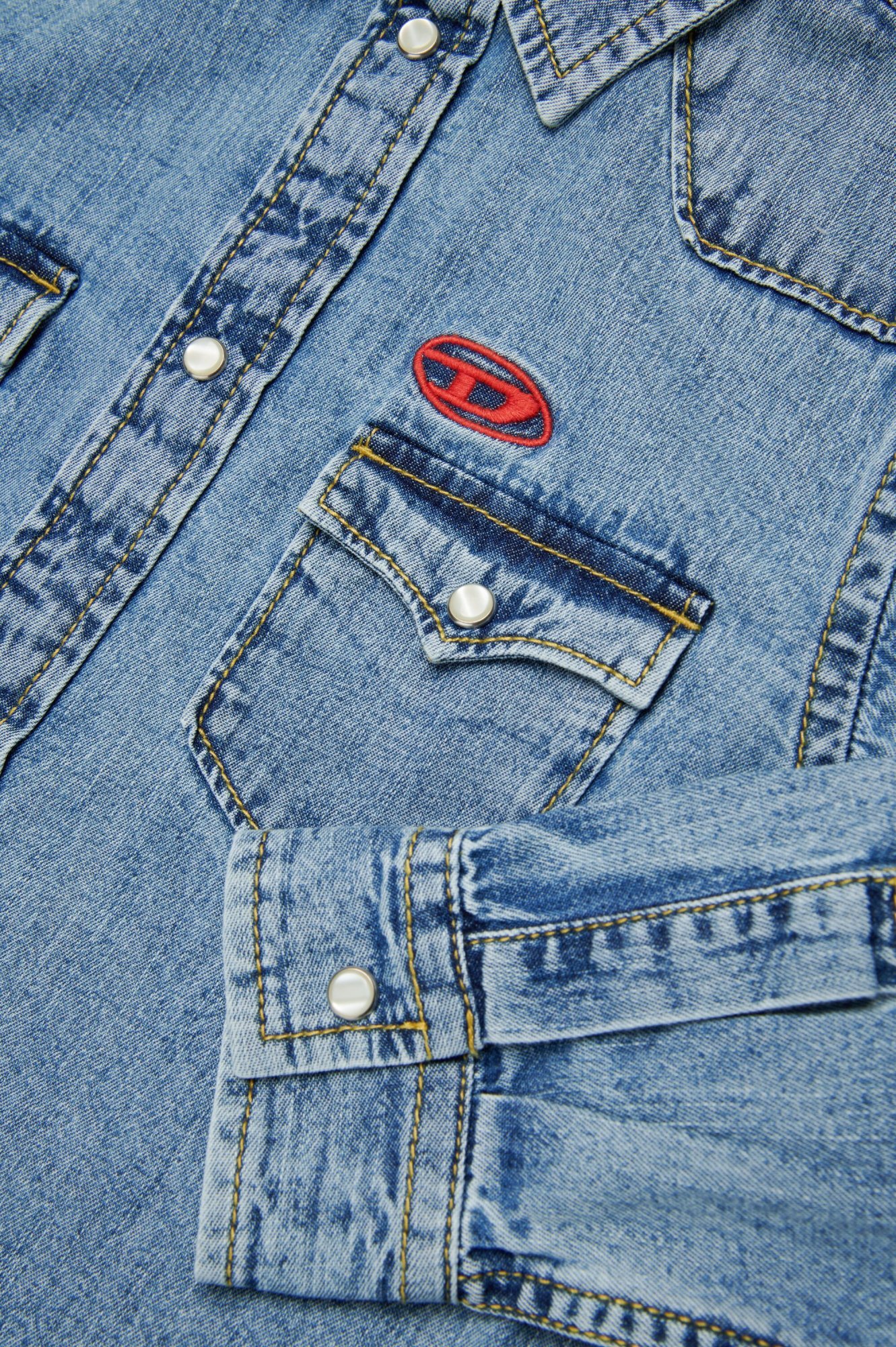 Diesel Camicia In Denim Chiaro Con Logo Oval D In Blue