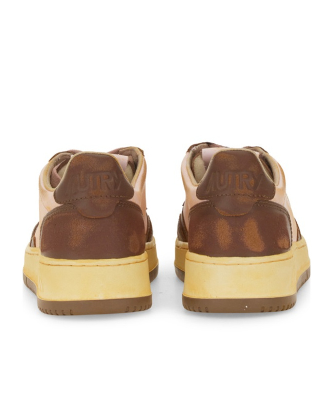 Autry Women's Super Vintage Sneaker In Nude