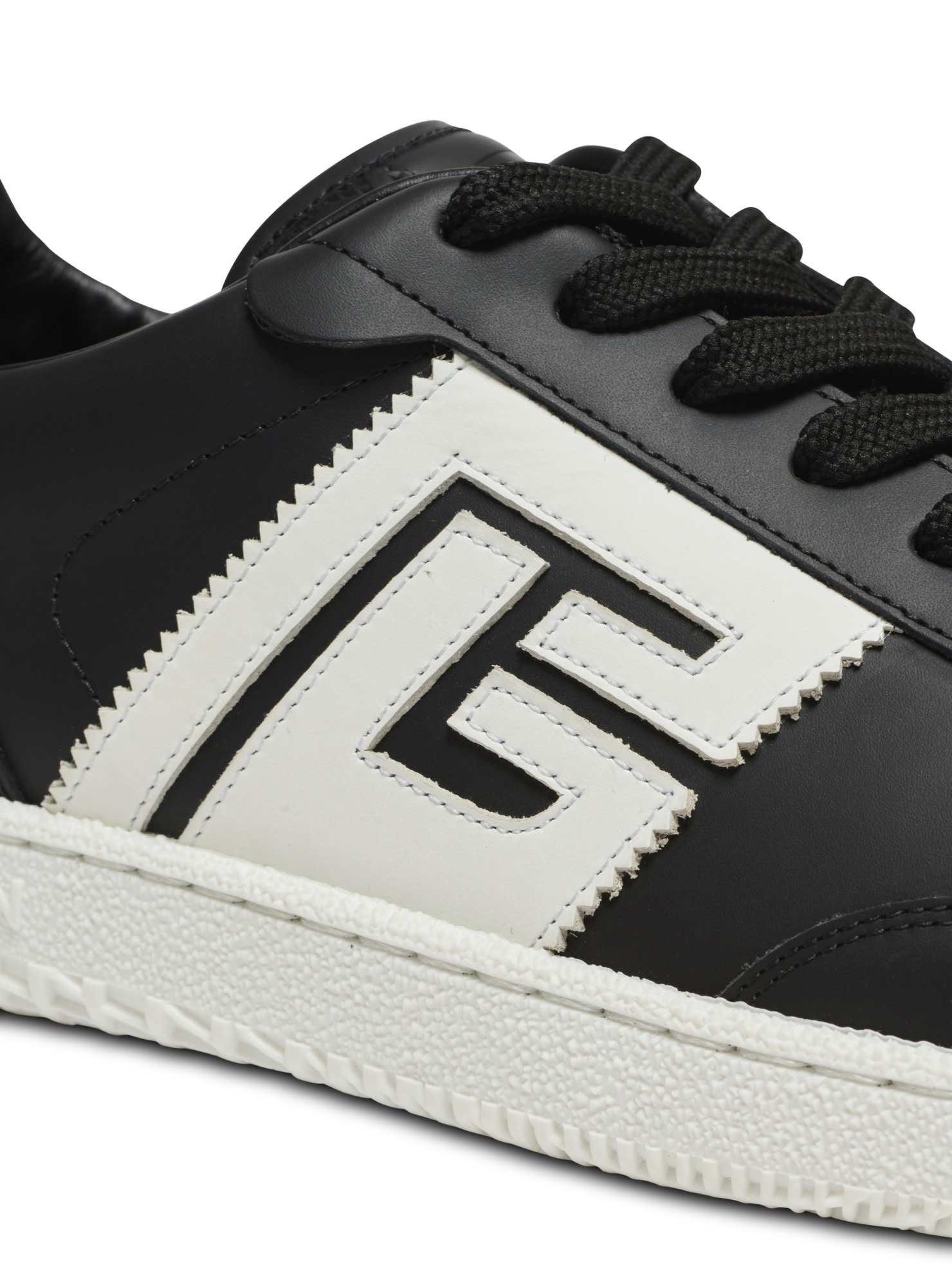 Balmain Swan Sneakers Smooth Leather Rubber Sole In Multi