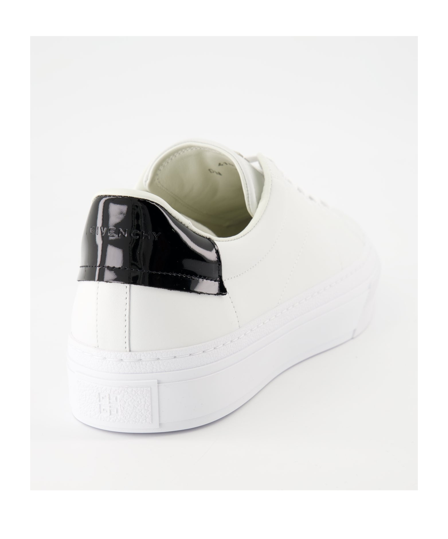 Givenchy Men Leather Sneakers With 4g Metal Logo In White