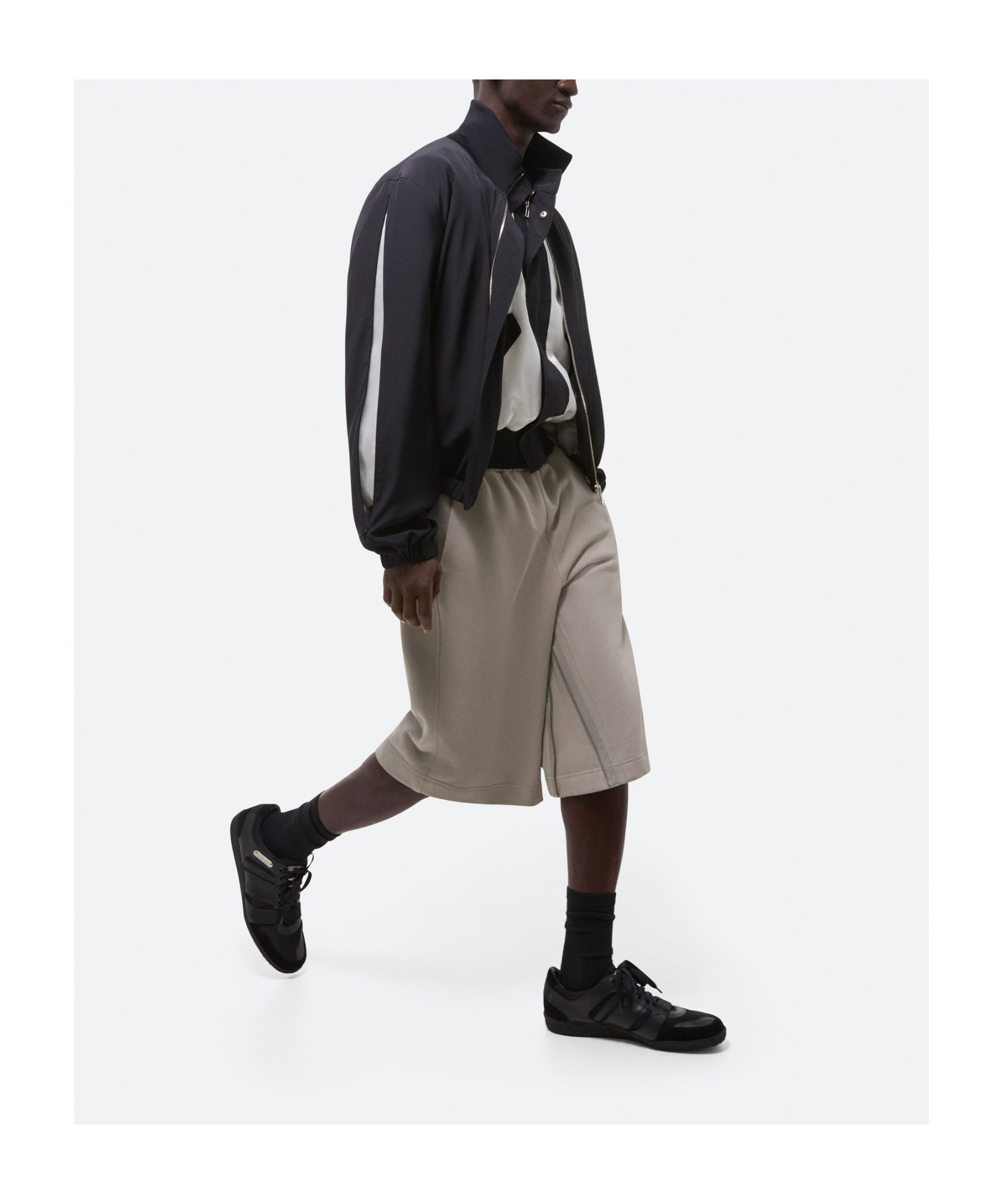 Helmut Lang Elastic Waist Shorts In Nude