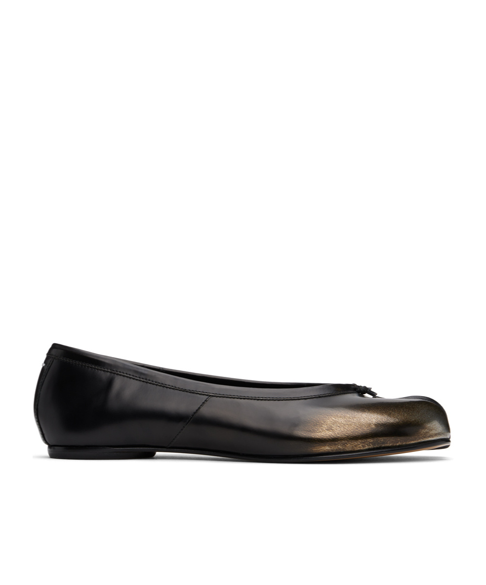 Maison Margiela Tabi Leather Ballerina Shoes In Black