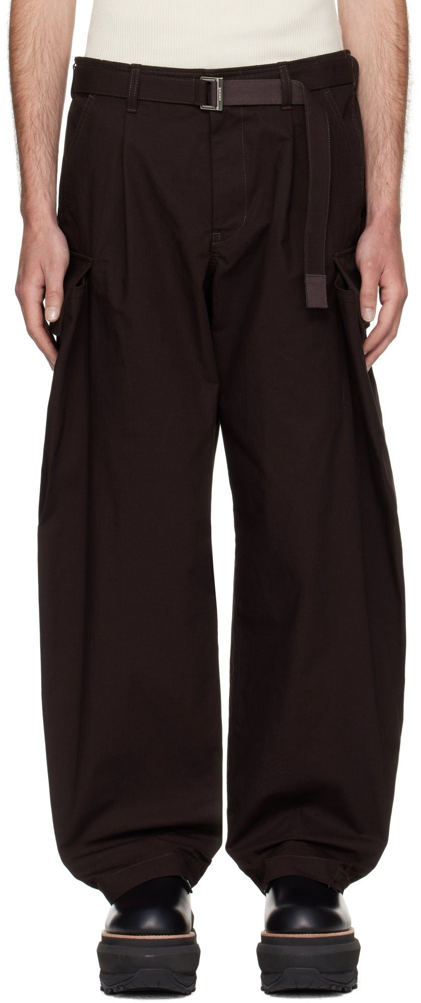 Sacai Cargo Straight-leg Trousers In Black