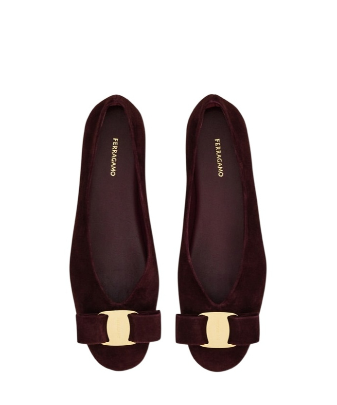 Ferragamo Bow Detail Flat Sole Ballerina Shoes In Burgundy