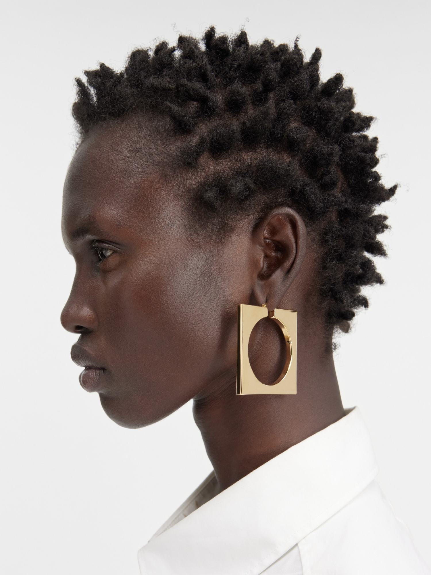 Jacquemus Les Creoles Rond Carré Hoop Earrings In Yellow