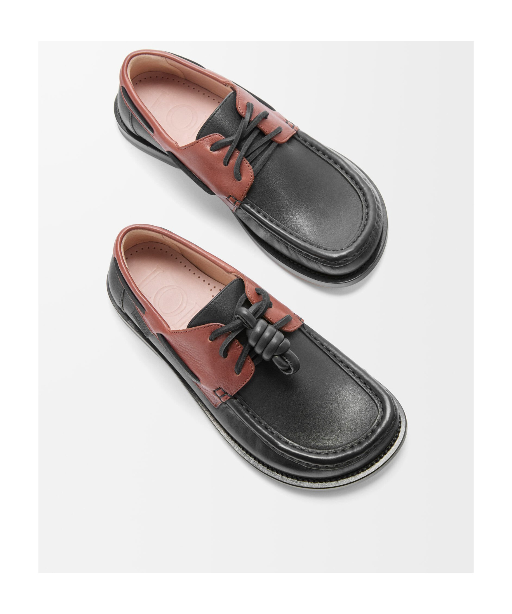 Loewe Campo Knotted Two-tone Leather Loafers In Black