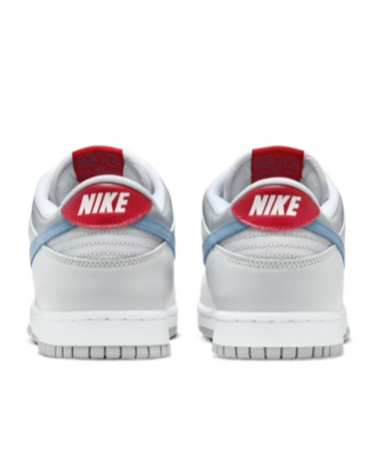 NIKE DUNK LOW SNEAKERS