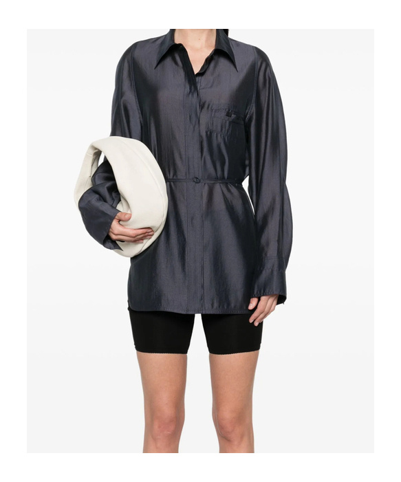 Low Classic Back-strap Shirt In Black