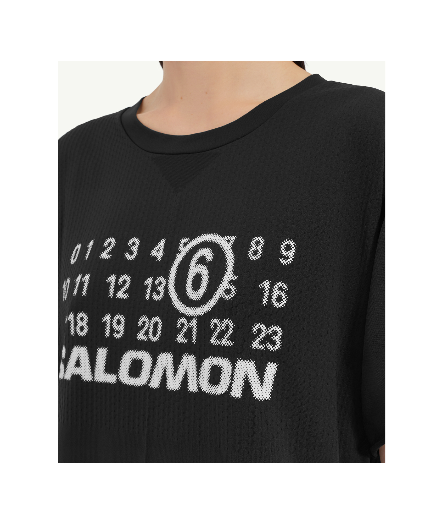 Mm6 Maison Margiela Mm6 X Salomon Seamless T-shirt In Black