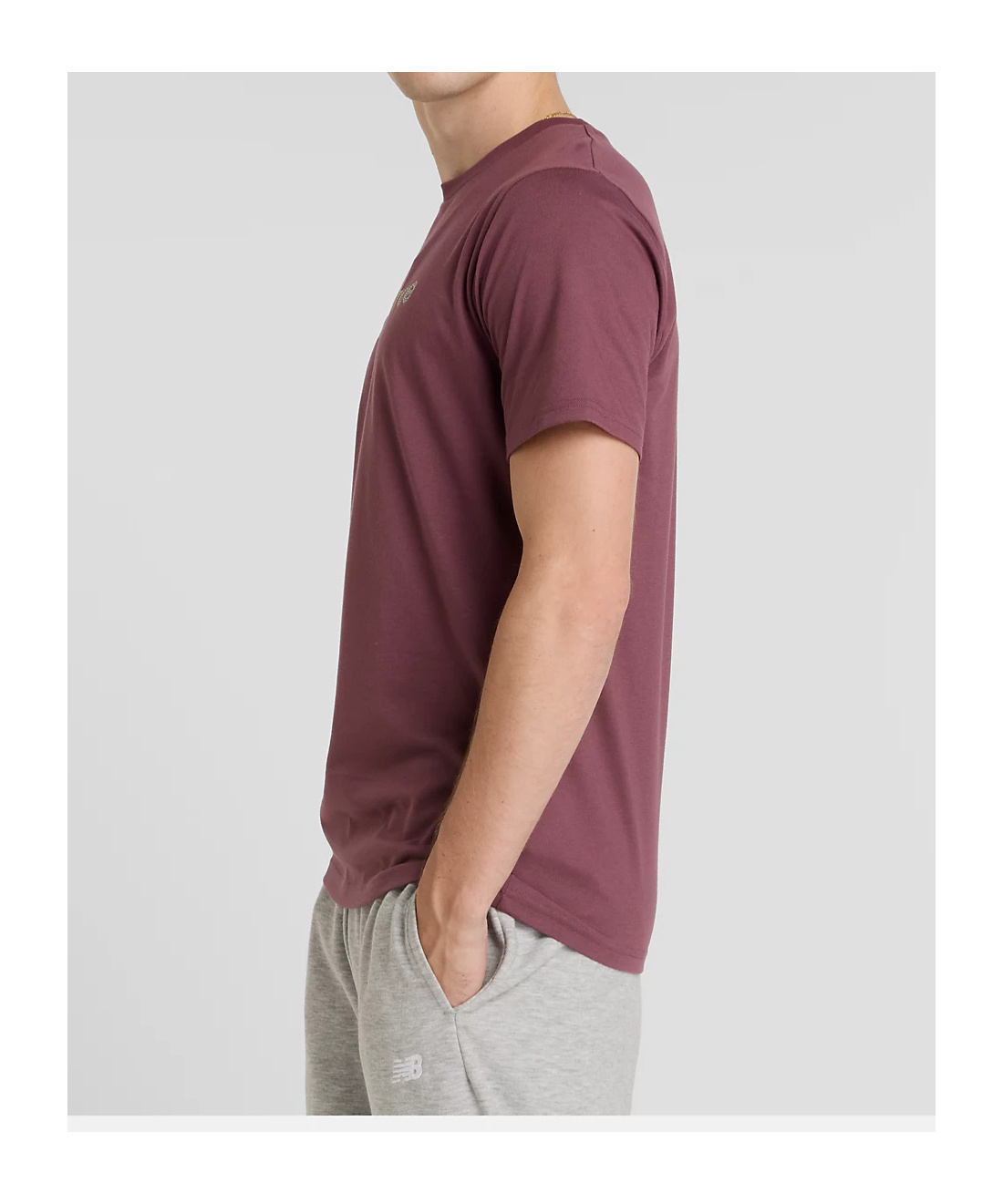 NEW BALANCE HEATHERTECH LINEAR T-SHIRT
