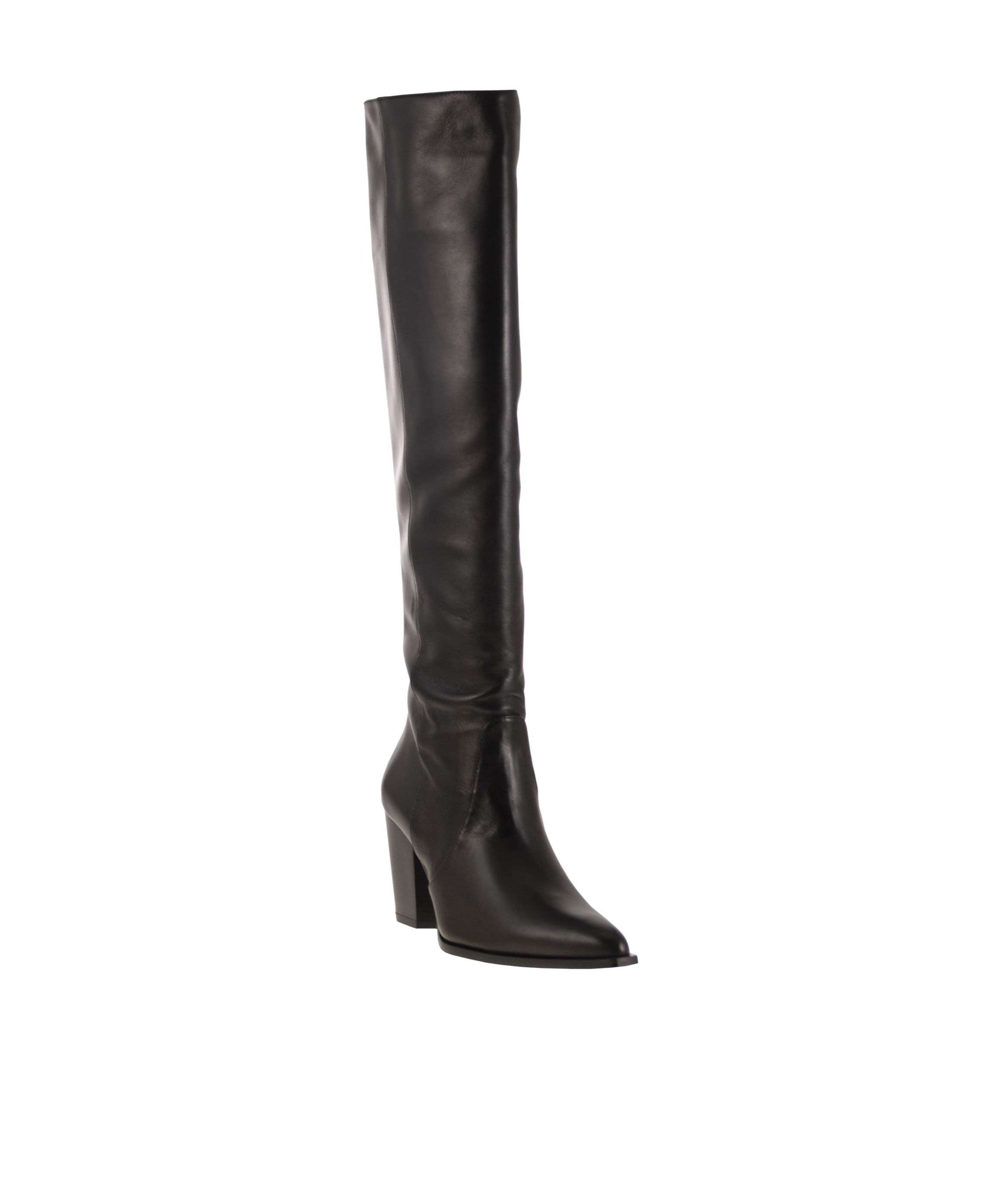 Stuart Weitzman Round-toed Boots In Black