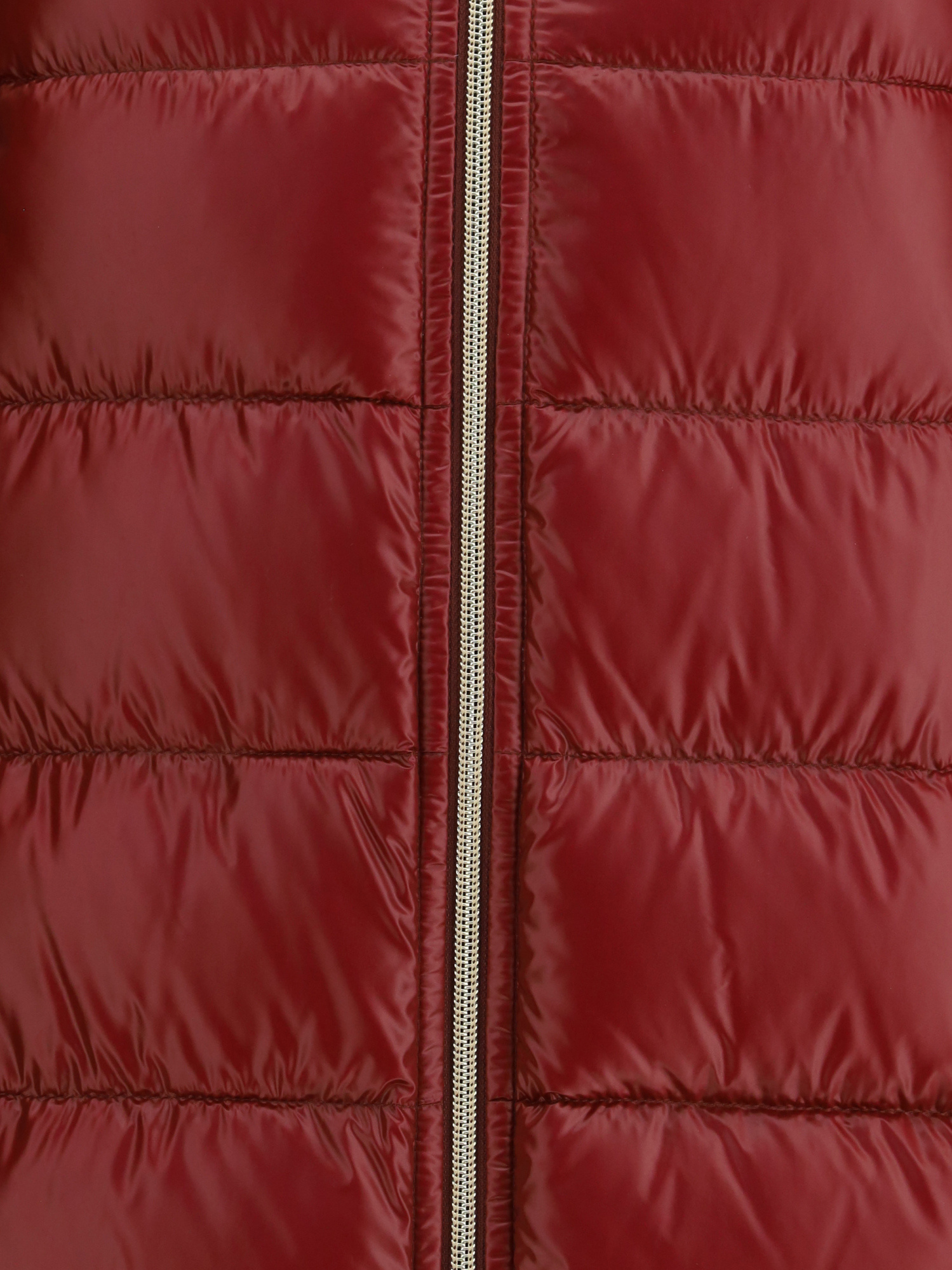 Herno Cleofe High Neck Crop-sleeved Coat In Burgundy