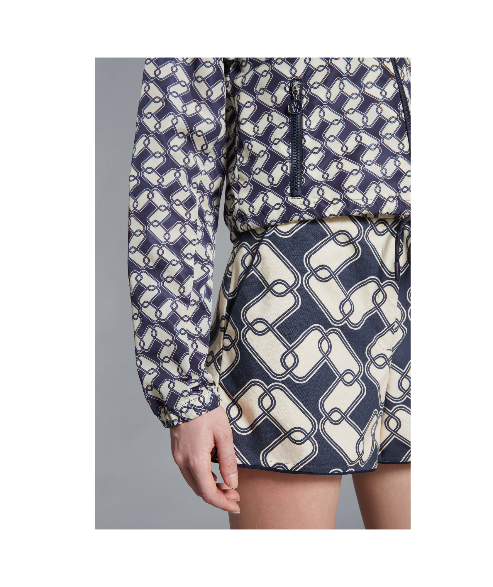 Moncler Marpessa Hooded Jacket In Black