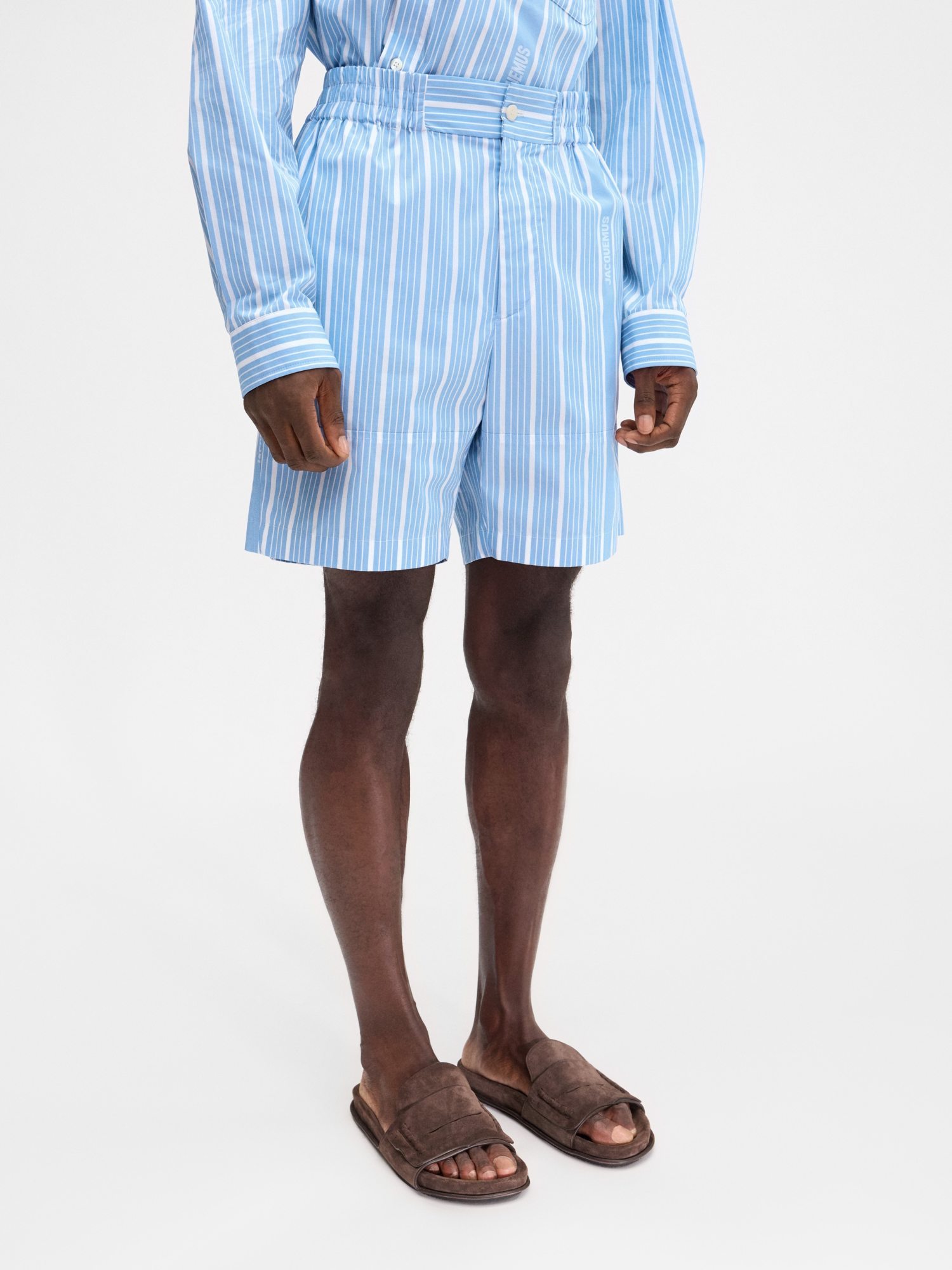 Jacquemus Men's Le Short Aloe In Blue
