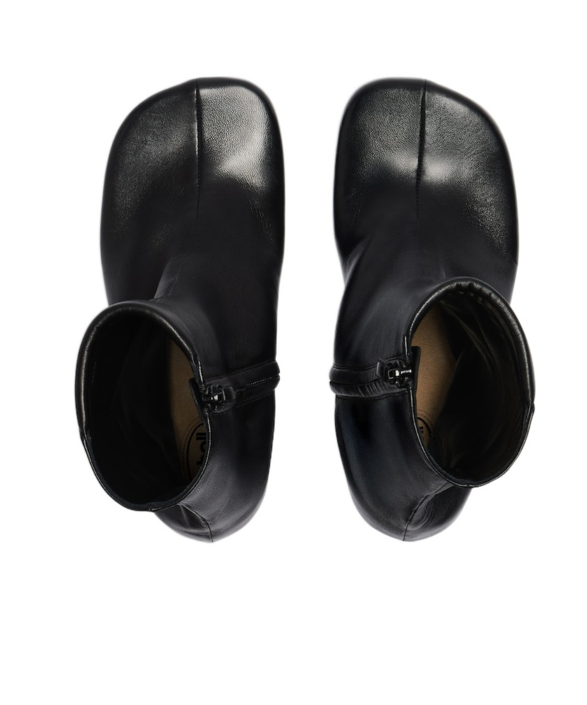 Balenciaga Women's  I Scholl Bootie In Black In Black
