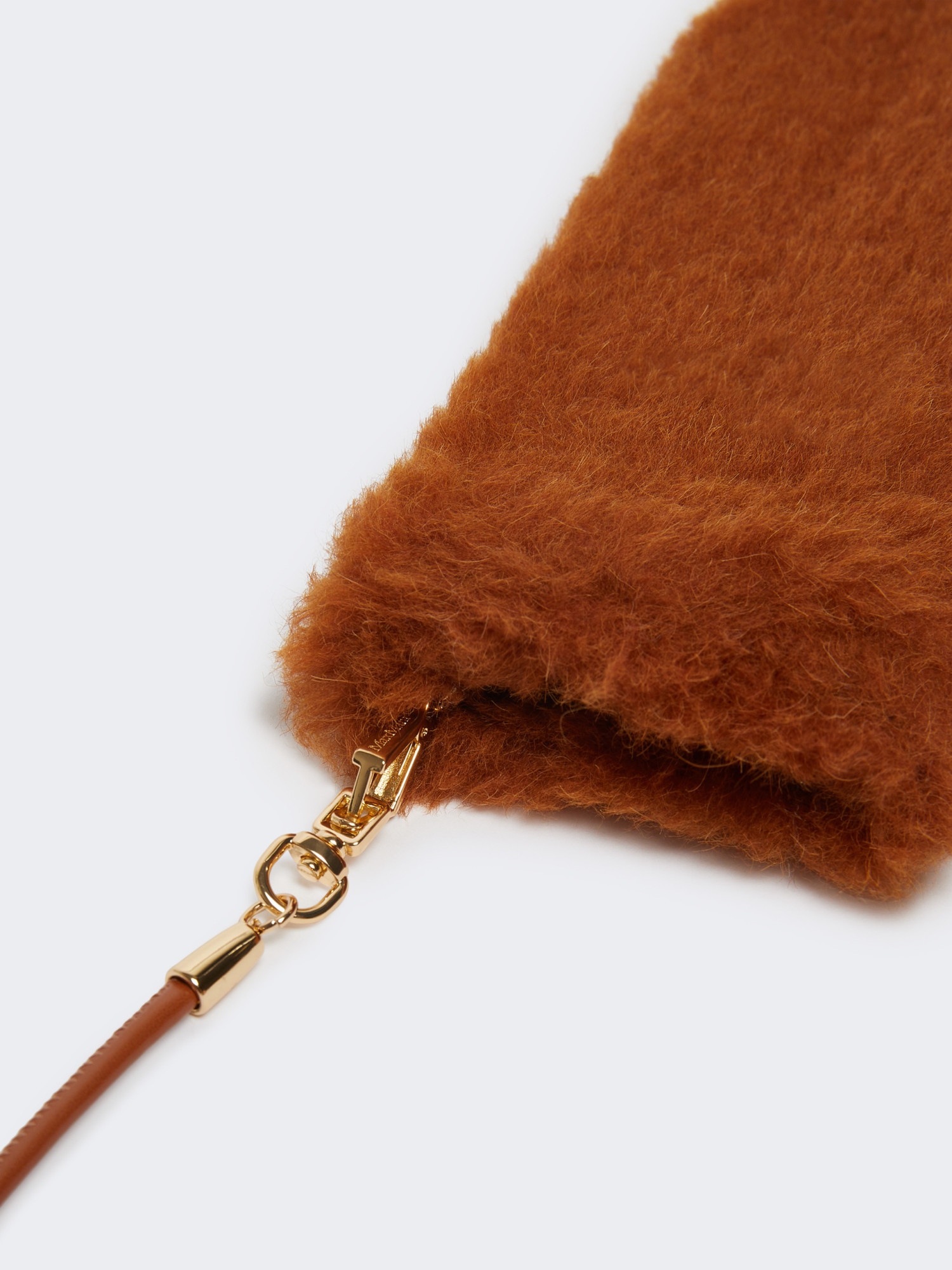 Max Mara Mittens In Alpaca And Wool Teddy Fabric In Brown